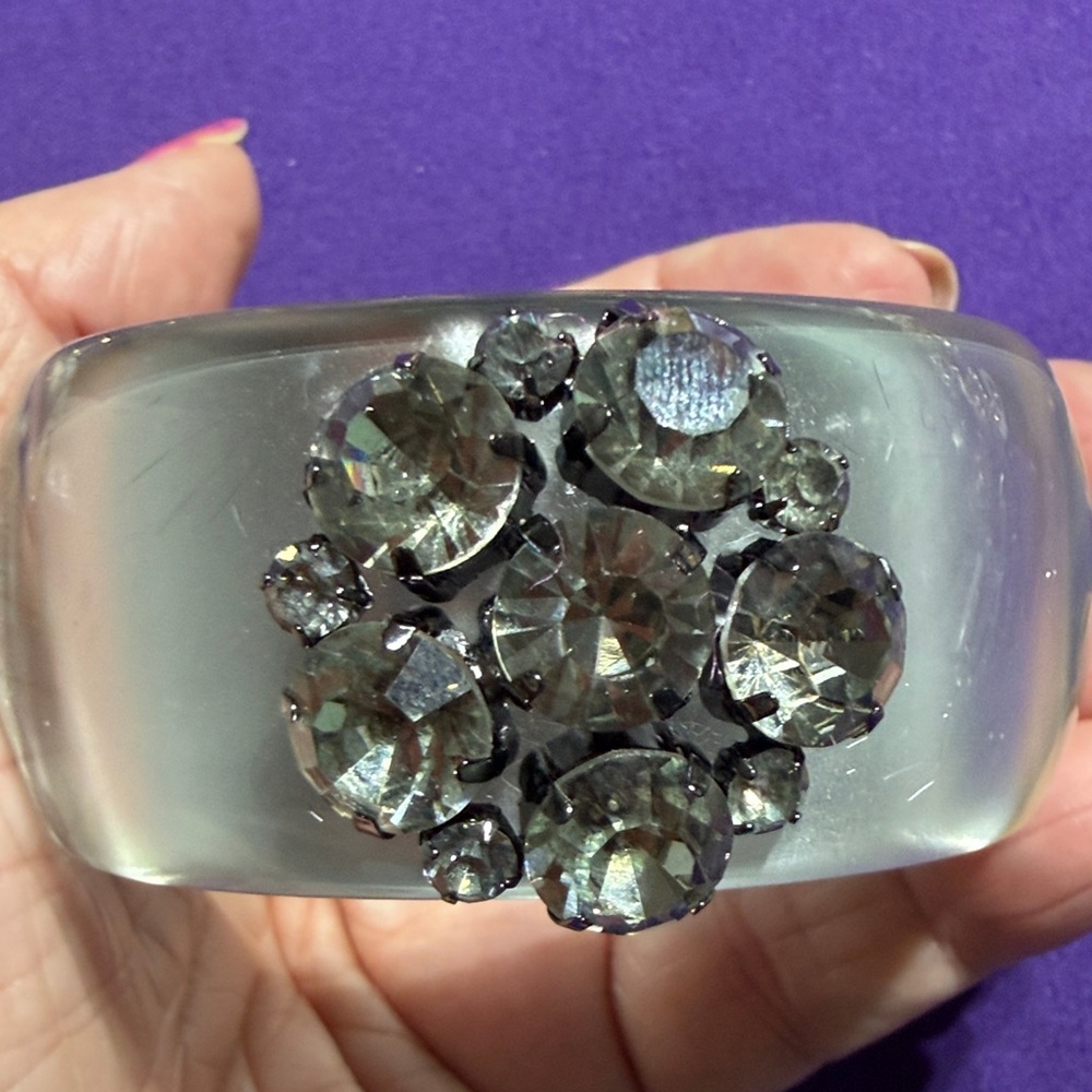Vintage John Wind Lucite Rhinestone Clamper Bracelet  (2)